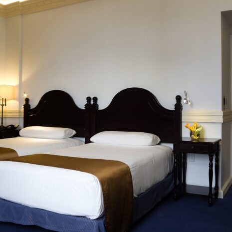 Senior_Suite_Room_ (5) Senior_Suite_Room_ (5)